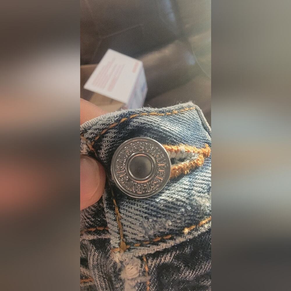 LEVI'S 90S RE/DONE REPAIR JEAN Regular in indigo size 26  Price$1,050.00 - Picture 2 of 9